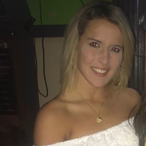 Meet your Posher, Lucy